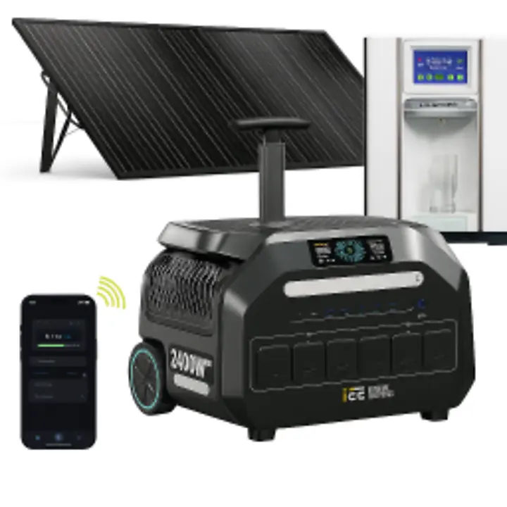 AIRIS air-to-water generator with the Power and Water 3300 and solar panel